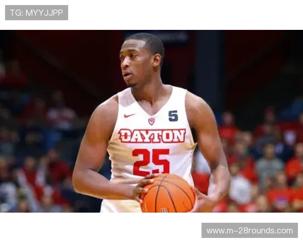 阳光队查尔斯17分8篮板，但团队失误过多导致失利